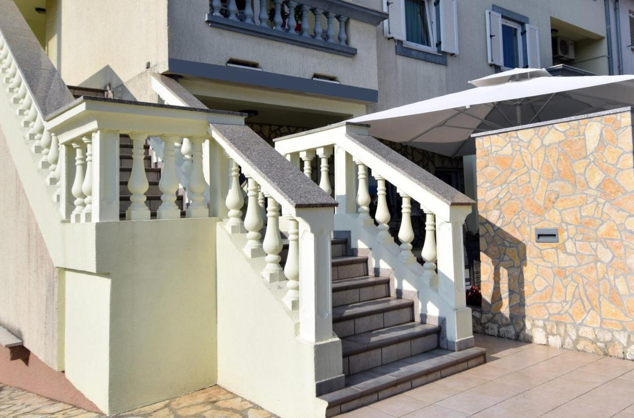 Guesthouse Zagora Pula Luaran gambar