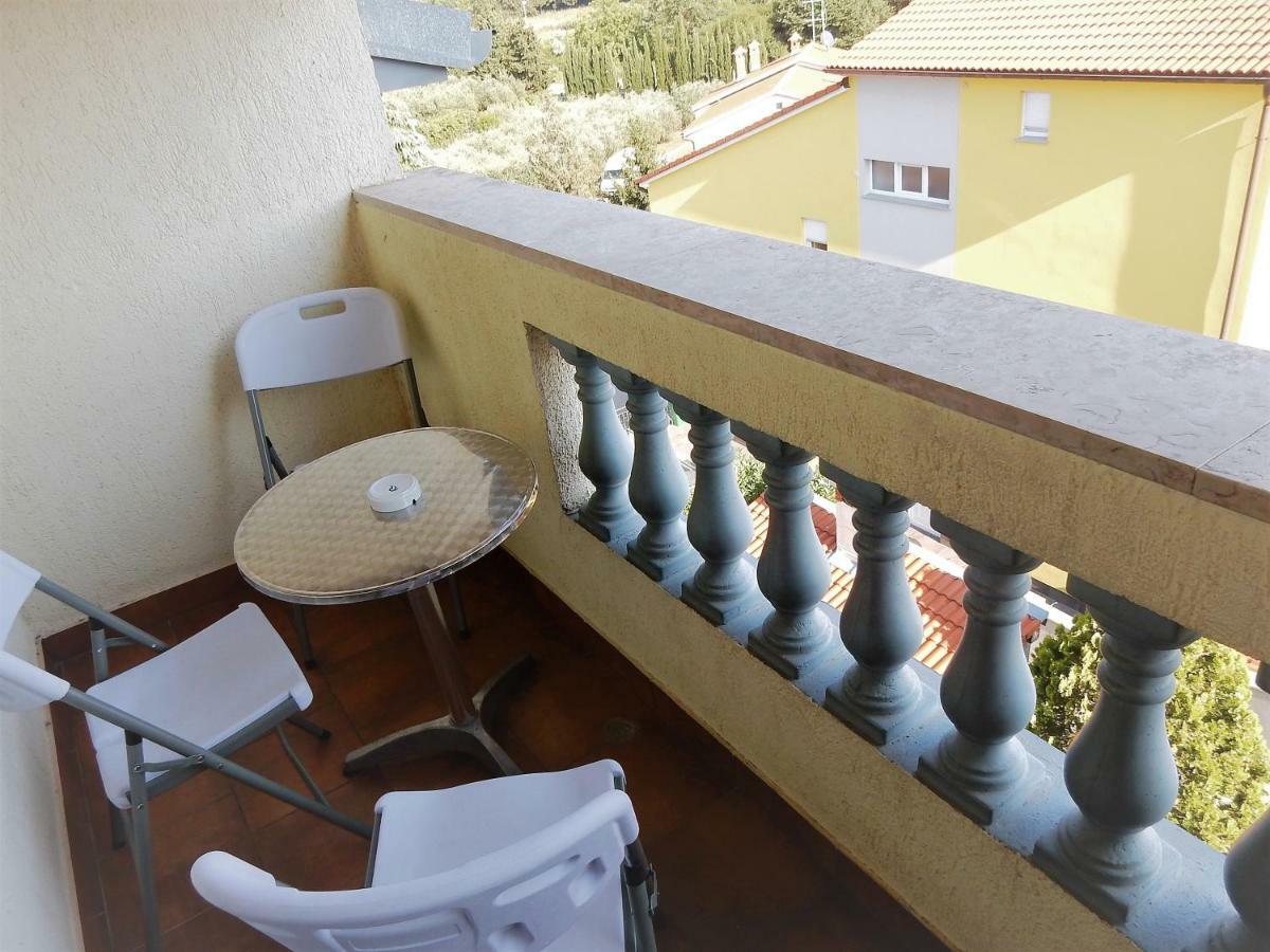 Guesthouse Zagora Pula Luaran gambar